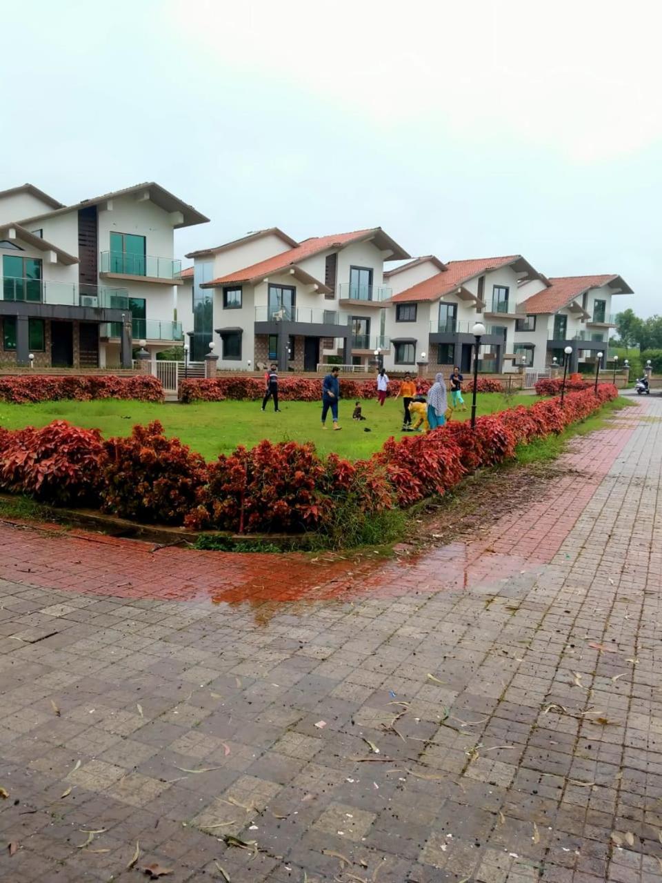 Rain Forest Resort Lonavala Exteriör bild