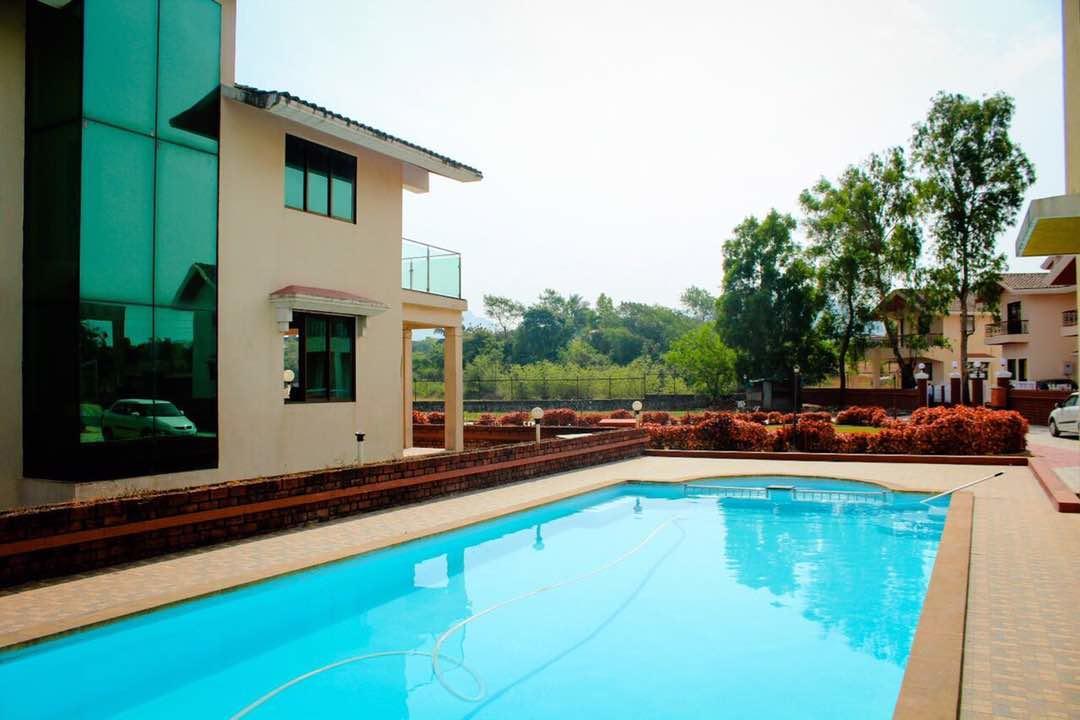Rain Forest Resort Lonavala Exteriör bild